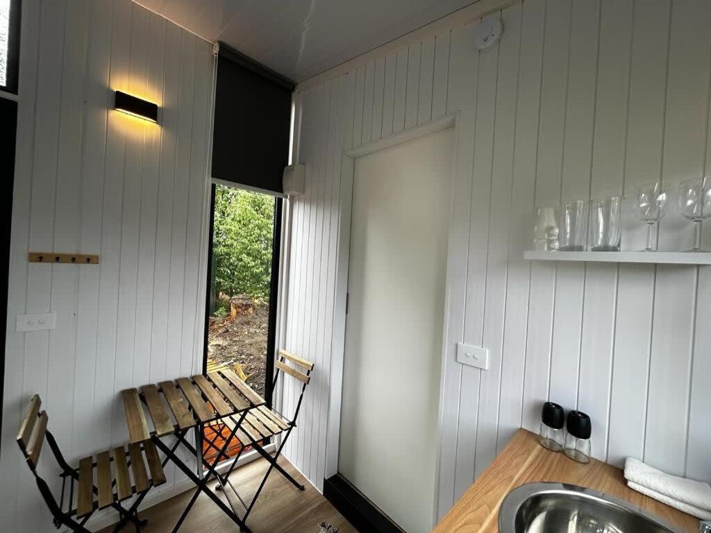 Tiny Away Benger Garden 2 By Tiny Away Villa Millers Flat Exterior photo